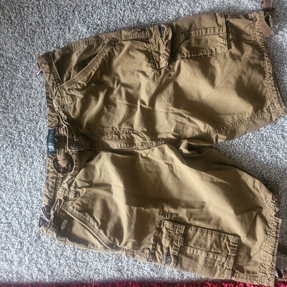 Men's Shorts - Picture 13 of 16